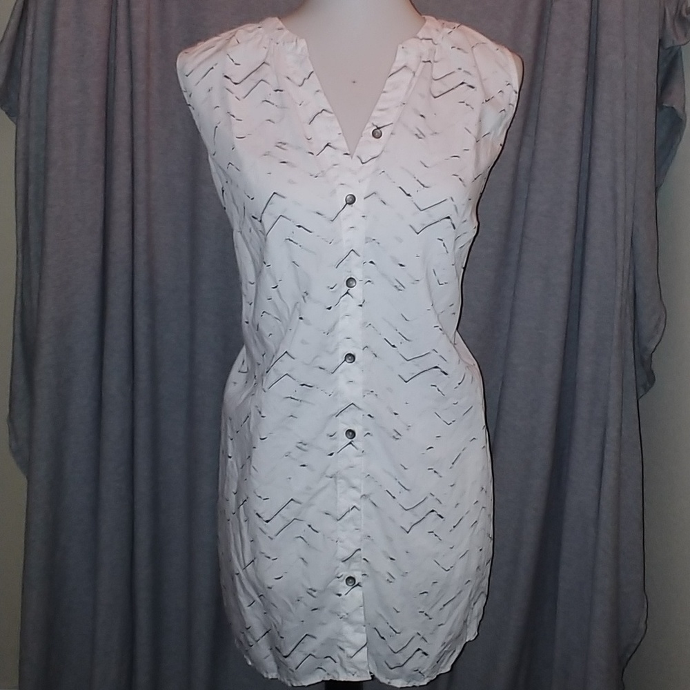 Maternity Sleeveless Blouse